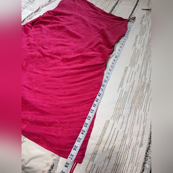 Aritzia Wilfred Only ruched fuschia dress M - Picture 11 of 12